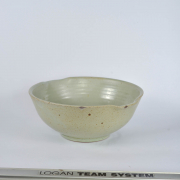 Mixing bowl