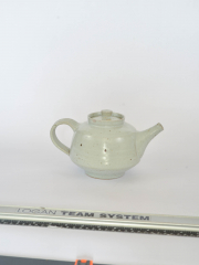 teapot repaired lid